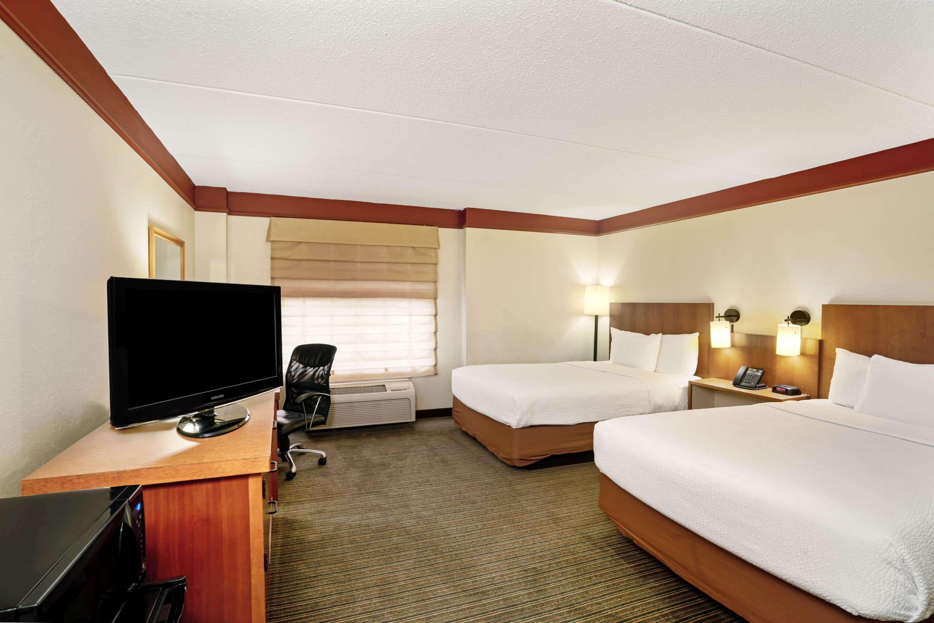 Hotel La Quinta By Wyndham Primacy Parkway Memphis