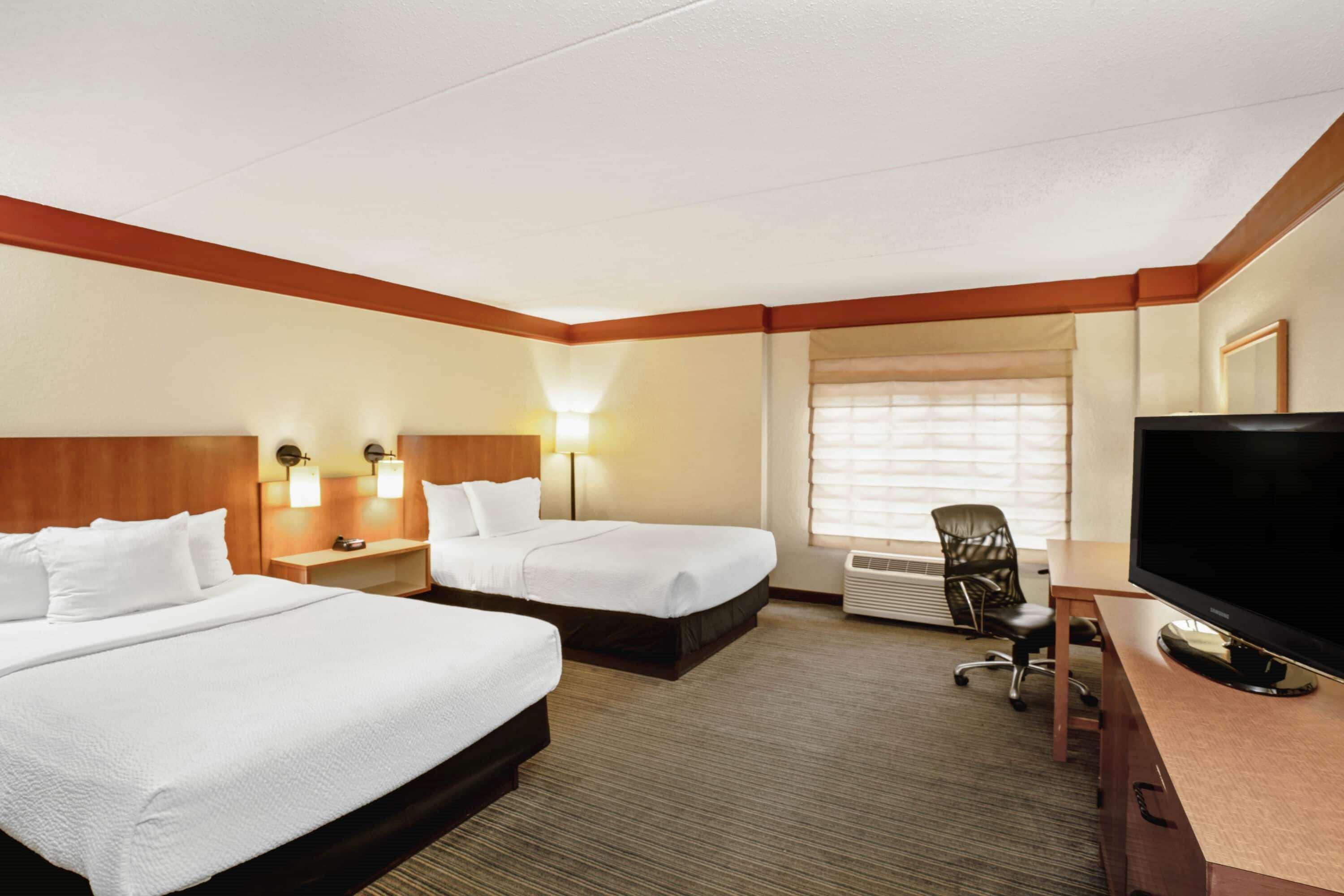 La Quinta By Wyndham Primacy Parkway Hotel Memphis