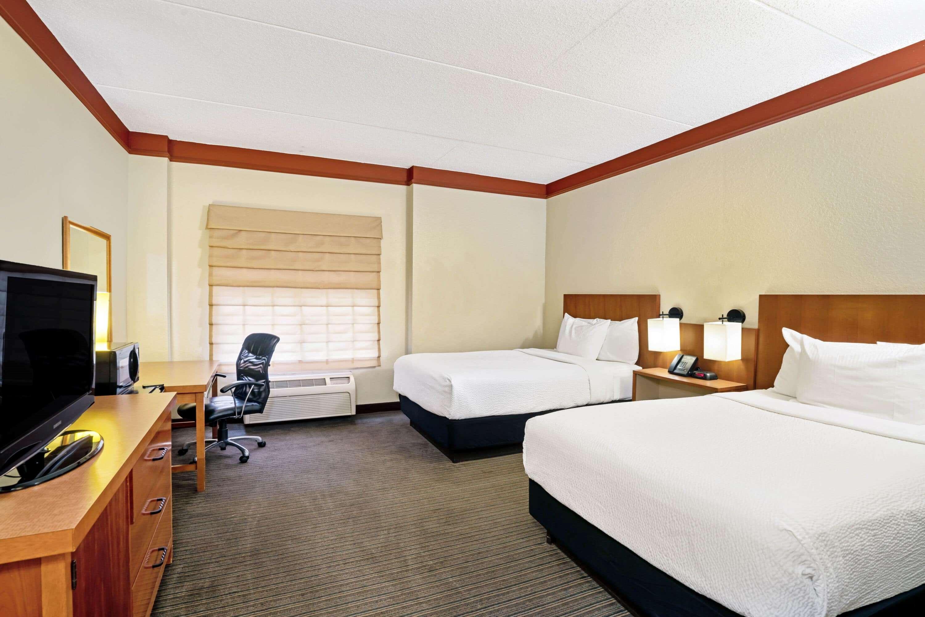 La Quinta By Wyndham Primacy Parkway Hotel 3*