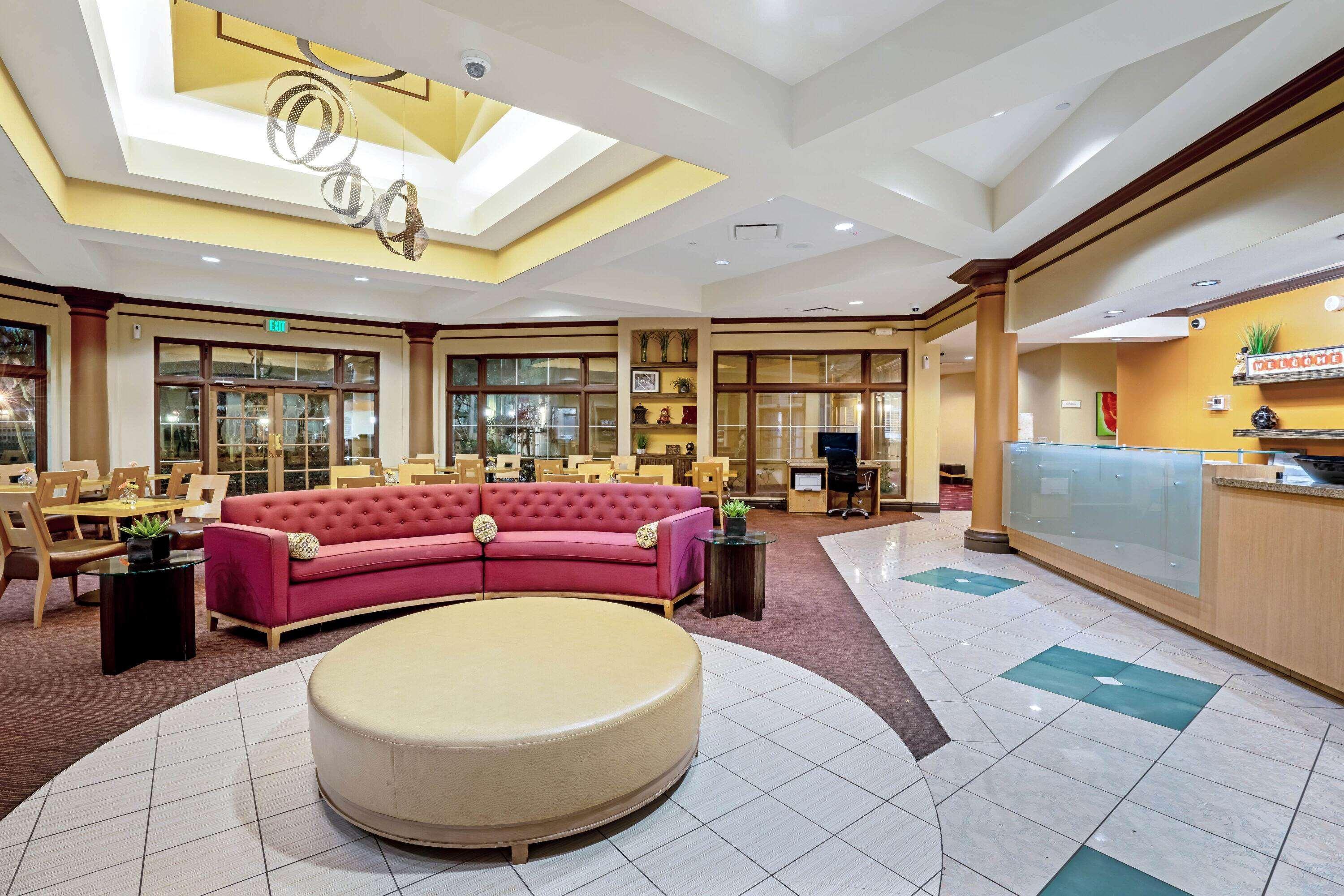 Hotel La Quinta By Wyndham Primacy Parkway
